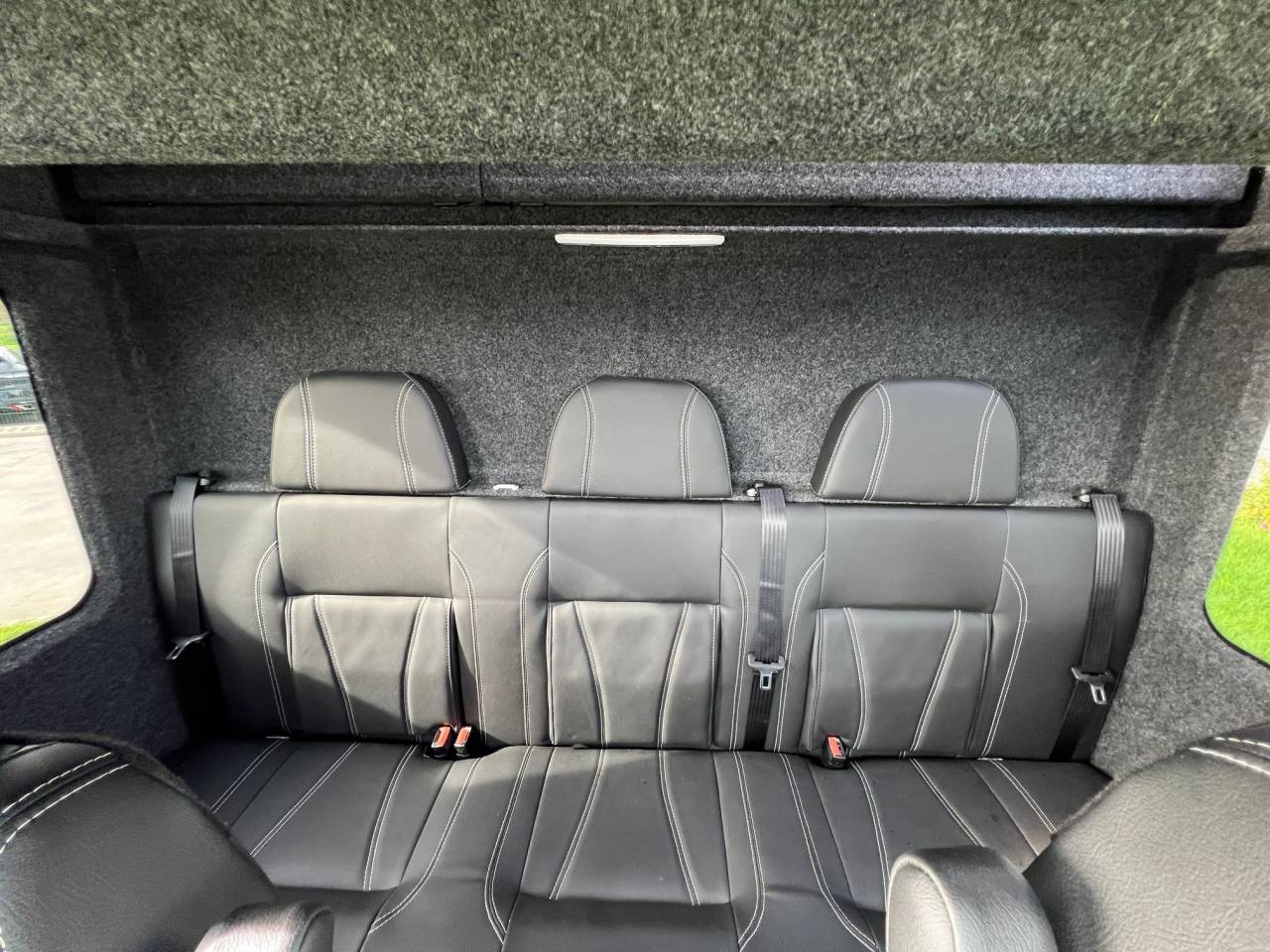 Kleine paardenvrachtwagen (B rijbewijs) Ameline HARAS  2025 Nieuw