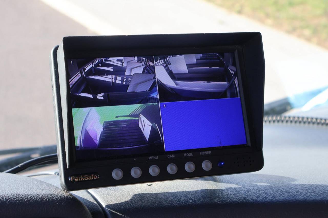 Zware paardenvrachtwagen (groot rijbewijs) STX STX 6 CHEVAUX MEGA POP OUT 2011 Tweedehands