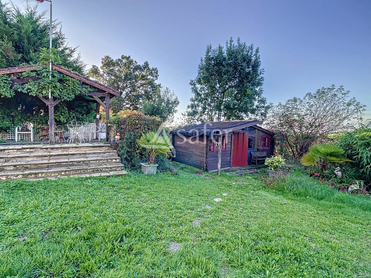 Ander plattelands vastgoed Koop Vend&eacute;e