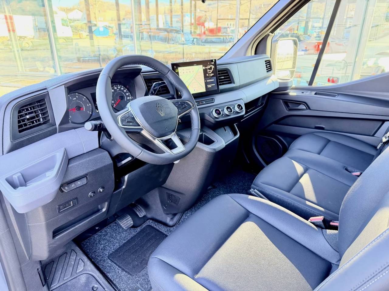 Kleine paardenvrachtwagen (B rijbewijs) Renault RENAULT 0 Nieuw