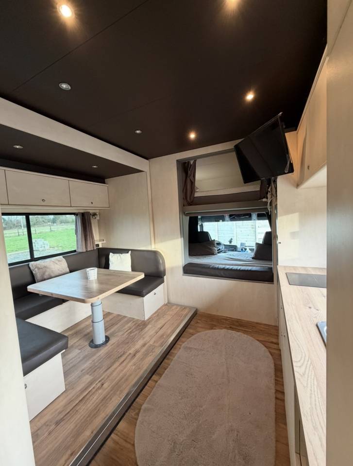 Zware paardenvrachtwagen (groot rijbewijs) Man 400 chx double essieu  2010 Tweedehands