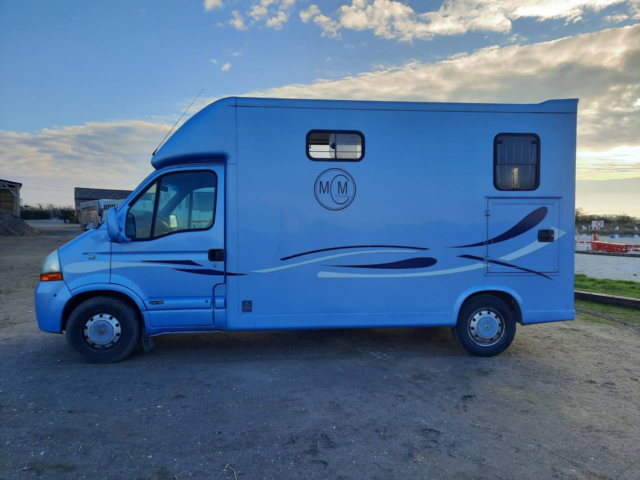 Kleine paardenvrachtwagen (B rijbewijs) MTM  2006 Tweedehands