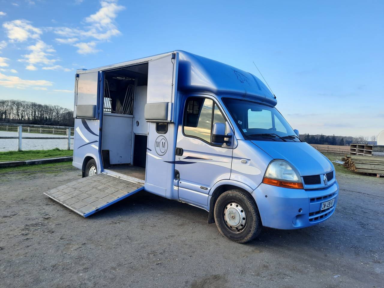 Kleine paardenvrachtwagen (B rijbewijs) MTM  2006 Tweedehands