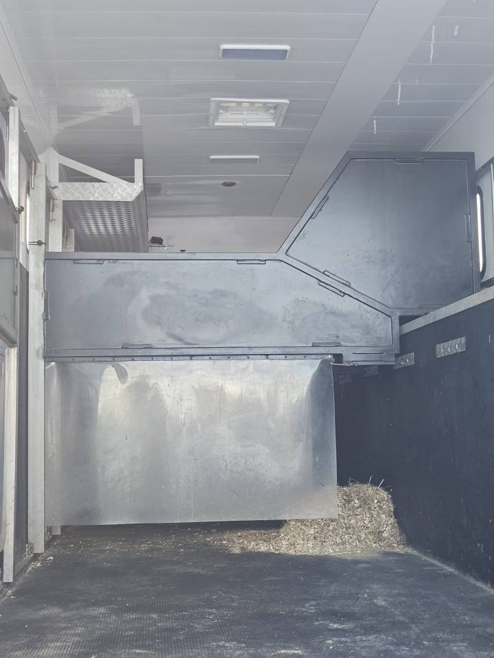 Zware paardenvrachtwagen (groot rijbewijs) Renault CONCEPTPGO 7 2007 Tweedehands