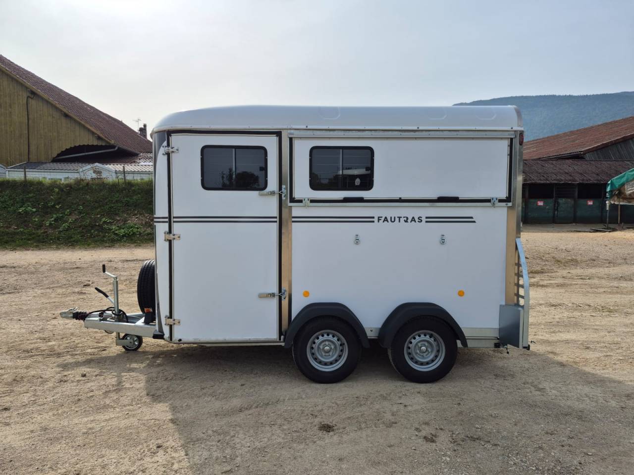Paardentrailers Fautras Oblic X2 2 Paarden 2026 Nieuw