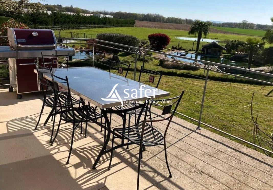 Hippisch vastgoed Koop Ain