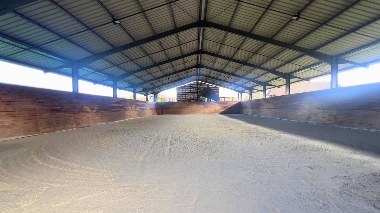 Mooi hippisch vastgoed Koop Lot