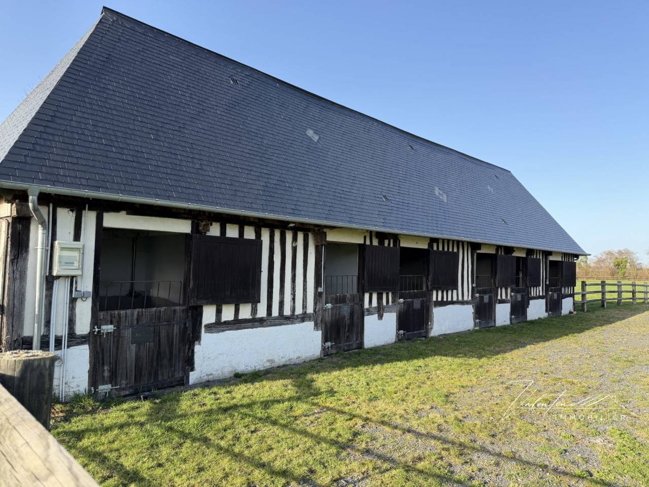 Hippisch vastgoed Koop 