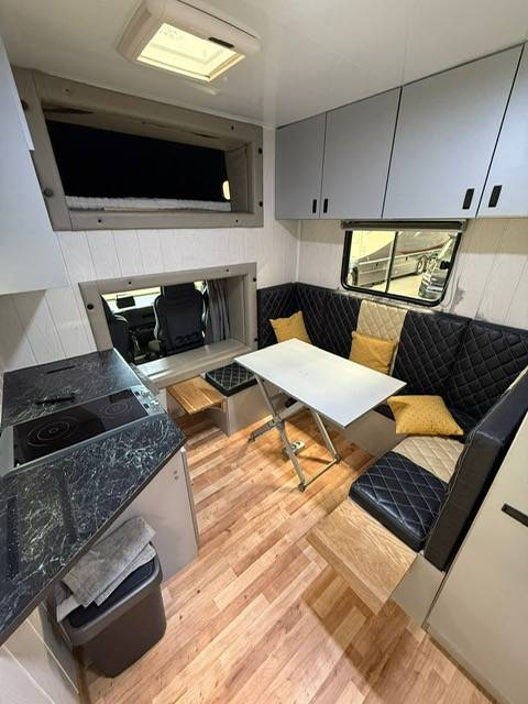 Zware paardenvrachtwagen (groot rijbewijs) Man  2008 Tweedehands