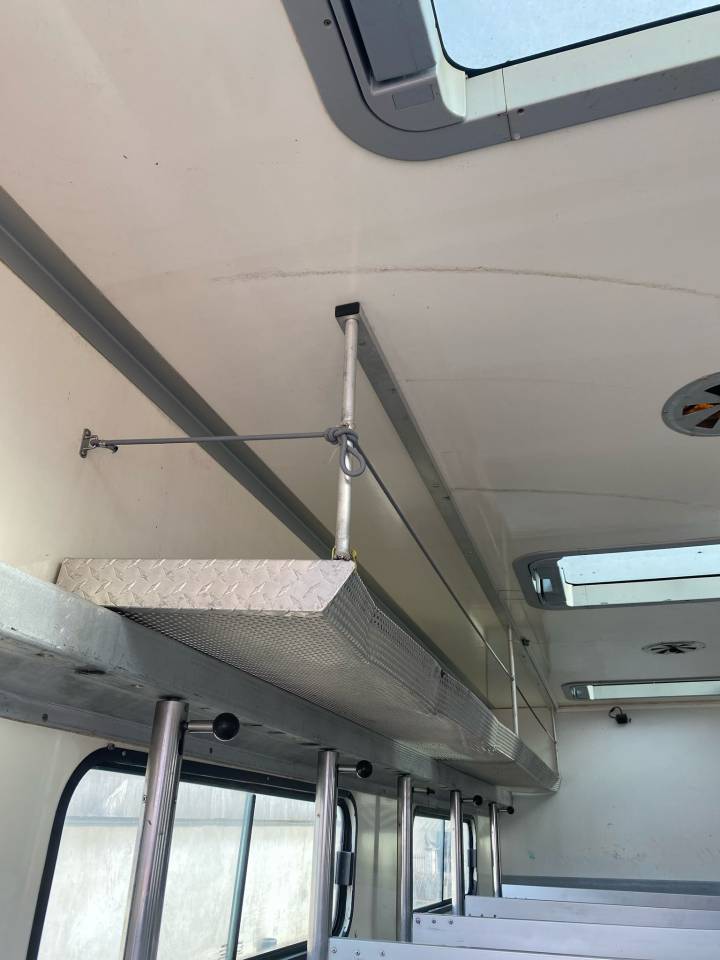 Zware paardenvrachtwagen (groot rijbewijs) Iveco Cursor 2000 Tweedehands