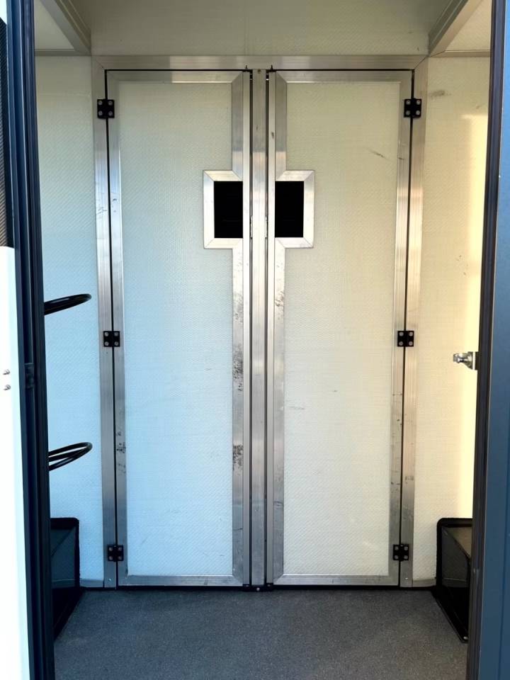 Kleine paardenvrachtwagen (B rijbewijs) Renault RENAULT 0 Tweedehands