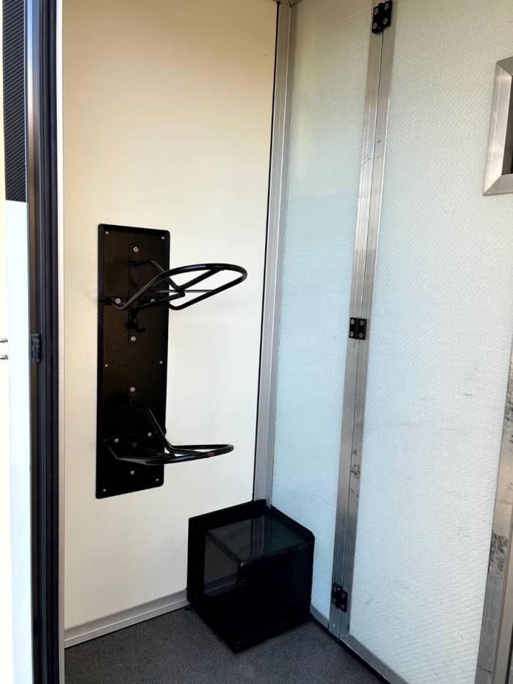 Kleine paardenvrachtwagen (B rijbewijs) Renault RENAULT 0 Tweedehands