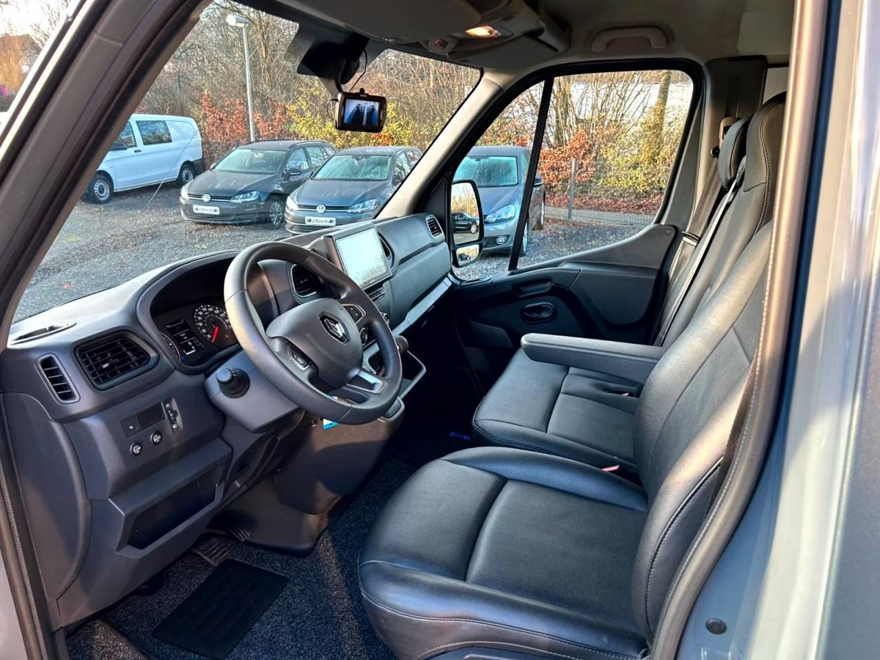 Kleine paardenvrachtwagen (B rijbewijs) Renault RENAULT 0 Tweedehands