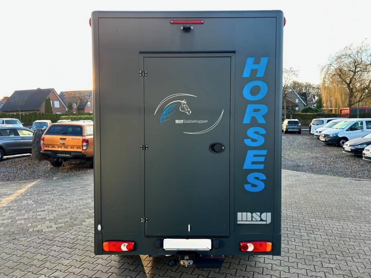 Kleine paardenvrachtwagen (B rijbewijs) Renault RENAULT 0 Tweedehands