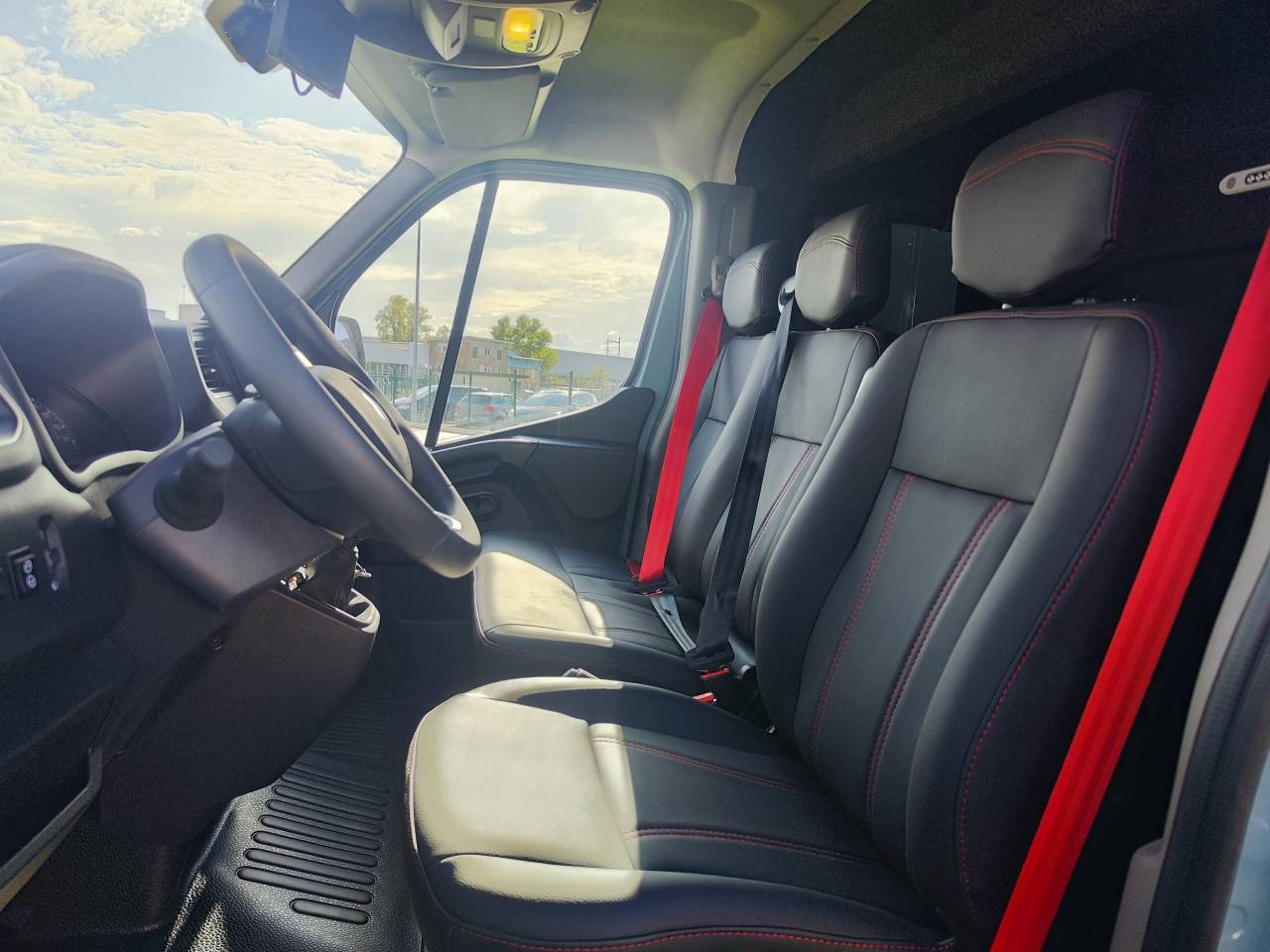 Kleine paardenvrachtwagen (B rijbewijs) Ameline SELECT  2026 Tweedehands