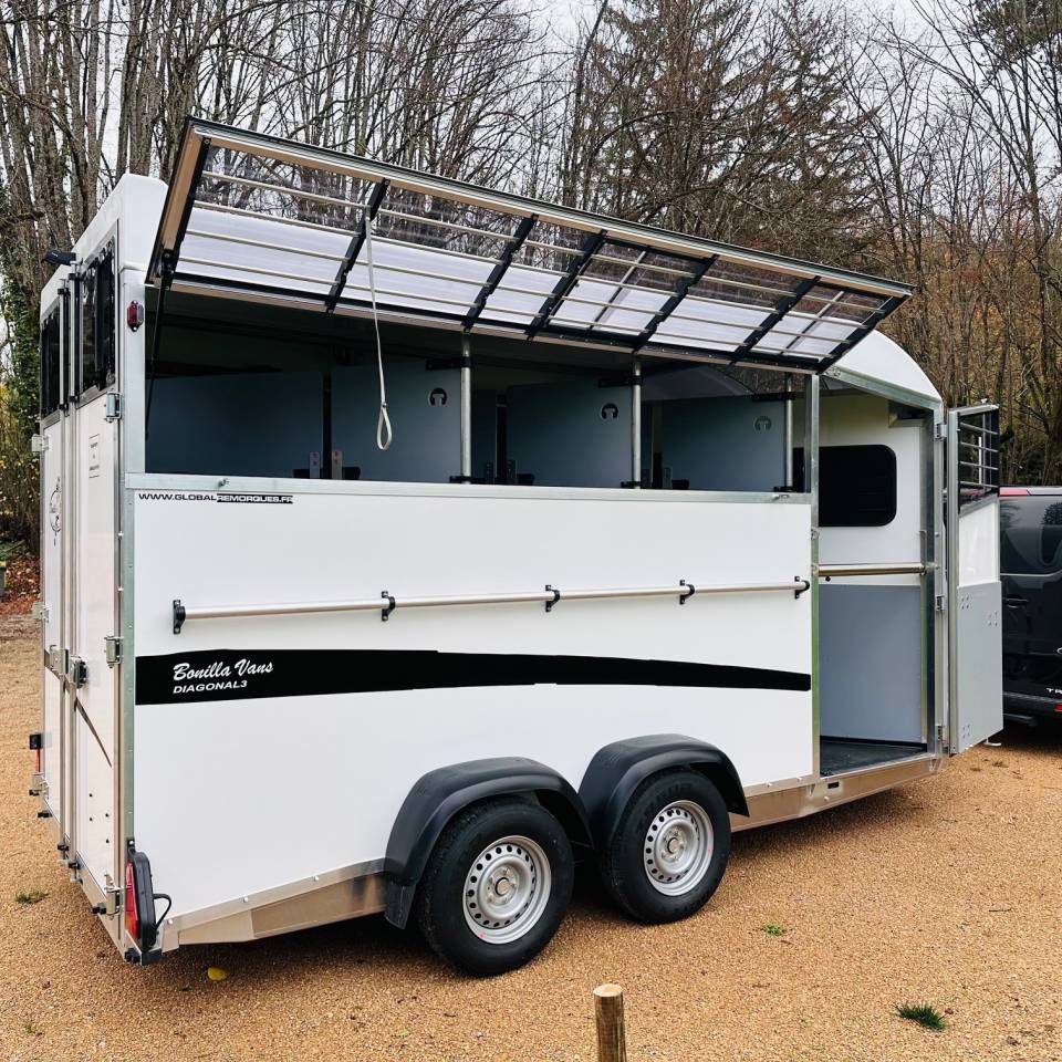 Paardentrailers Bonilla Diagonal 3 3 Paarden 2026 Nieuw