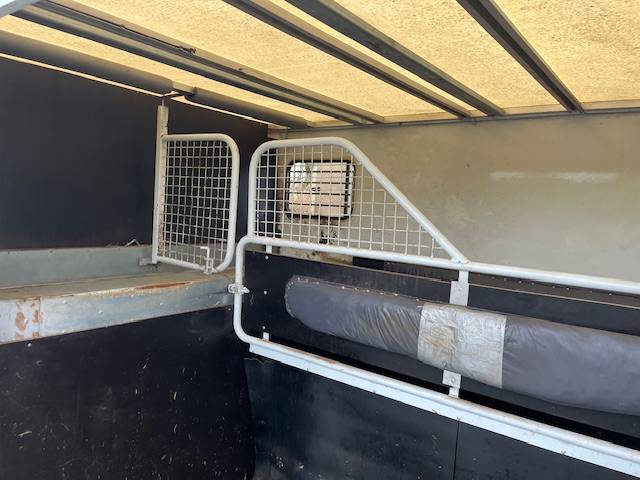 Kleine paardenvrachtwagen (B rijbewijs) Renault Master  2018 Tweedehands