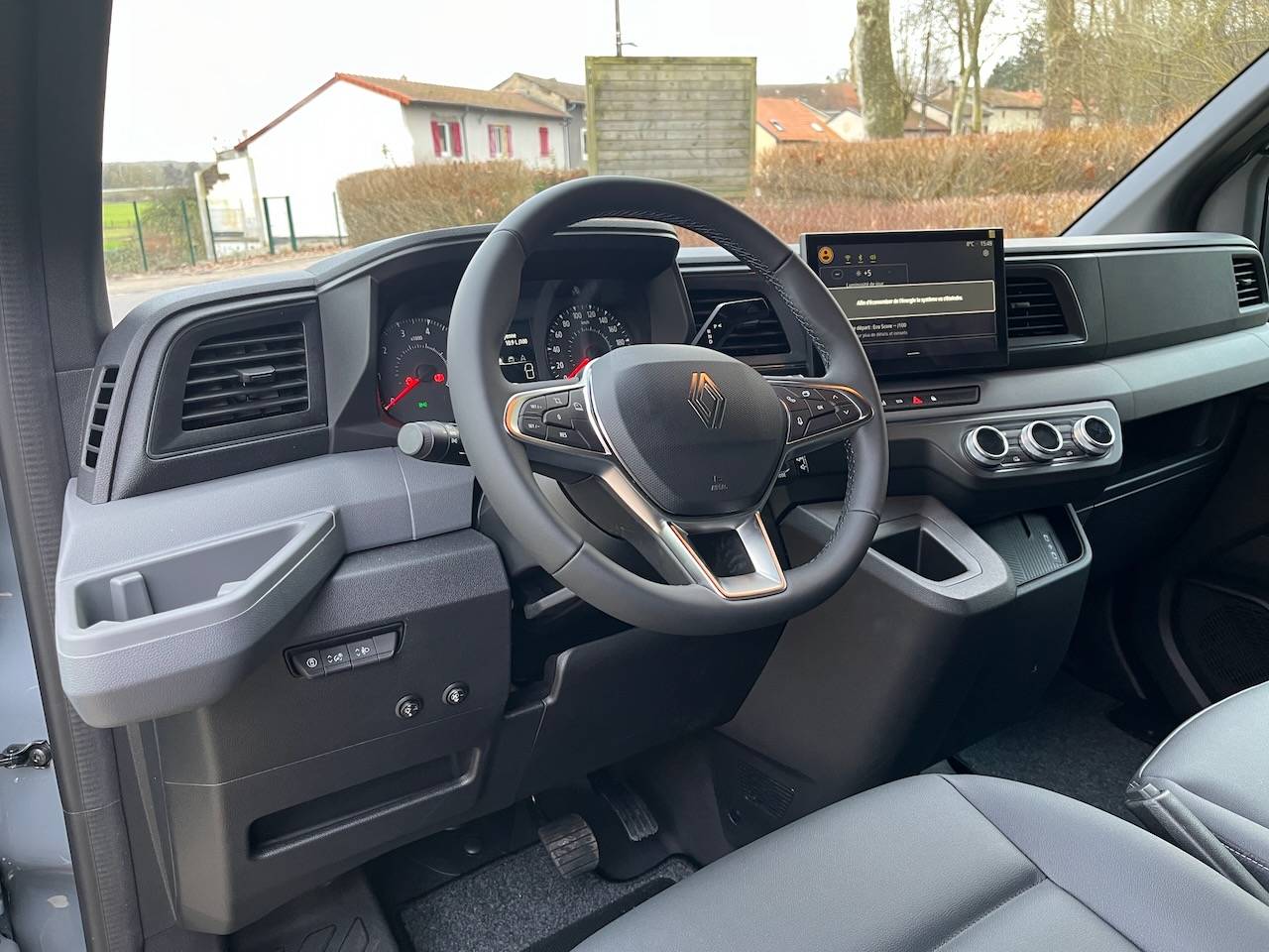 Kleine paardenvrachtwagen (B rijbewijs) Renault RENAULT 0 Nieuw