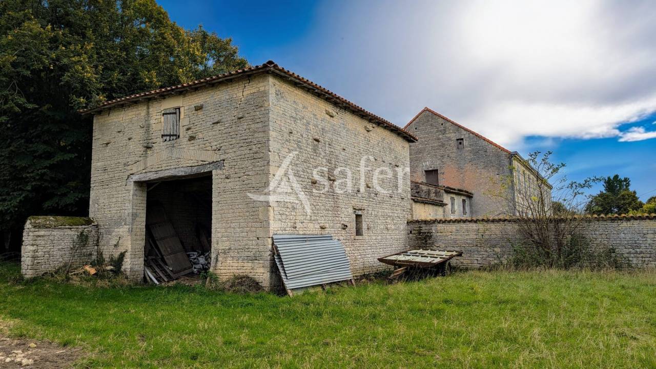 Ander plattelands vastgoed Koop Deux-S&egrave;vres