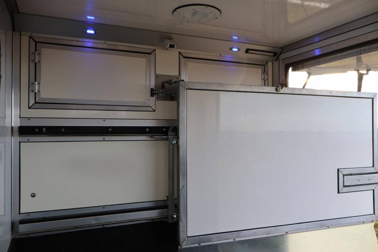 Kleine paardenvrachtwagen (B rijbewijs) Cavalcar MASTER CAVALCAR 2022 Tweedehands