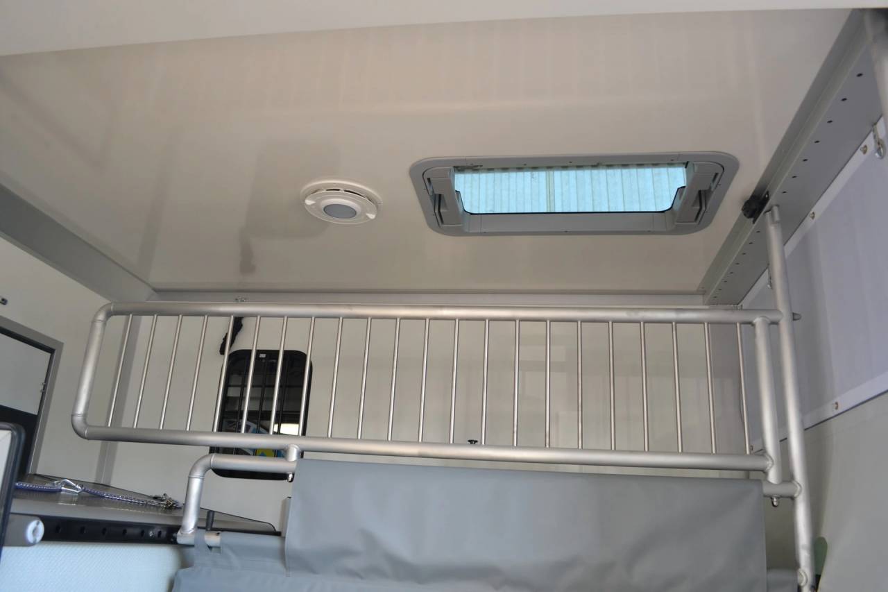 Kleine paardenvrachtwagen (B rijbewijs) Autre marque PEUGEOT 0 Nieuw