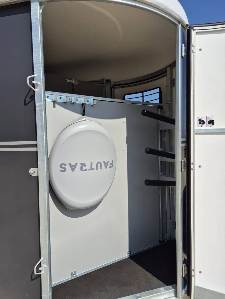 Paardentrailers Fautras oblic +3 3 Paarden 2026 Nieuw