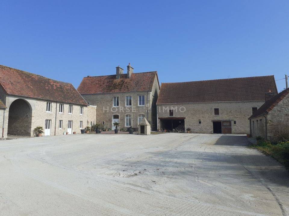 Mooi hippisch vastgoed Koop Manche