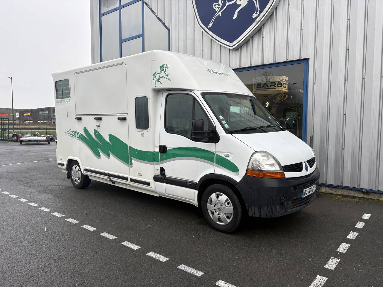 Kleine paardenvrachtwagen (B rijbewijs) Barbot BARBOT 2007 Tweedehands