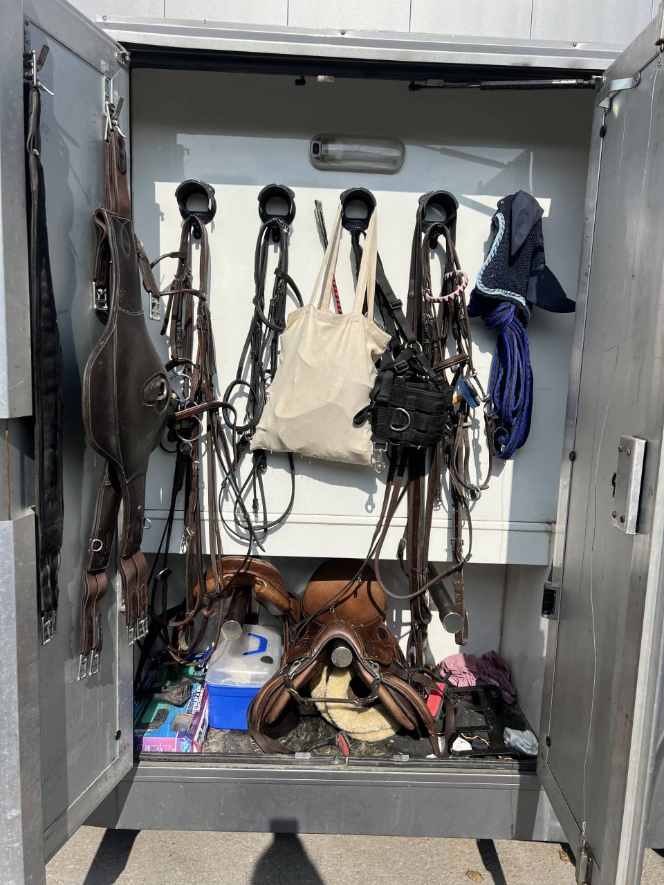 Zware paardenvrachtwagen (groot rijbewijs) Mercedes Atego 2004 Tweedehands