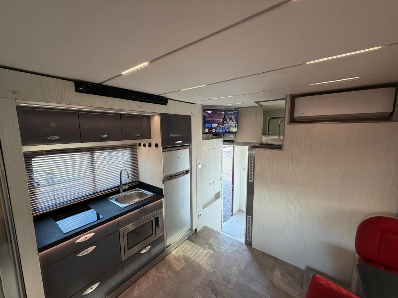 Zware paardenvrachtwagen (groot rijbewijs) Volvo Paillard 2017 Tweedehands