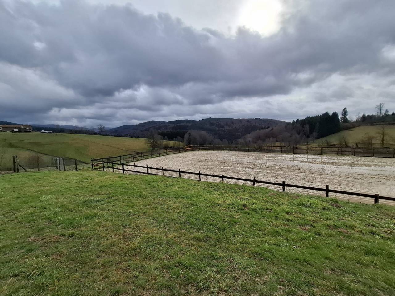 Paarden accommodatie Koop Puy-de-D&ocirc;me