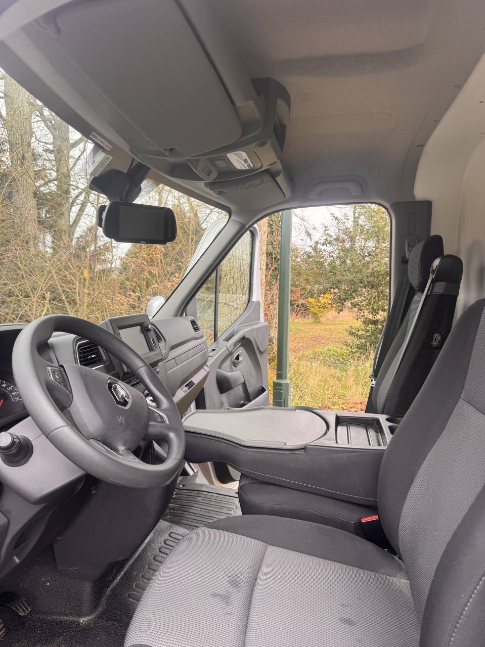 Kleine paardenvrachtwagen (B rijbewijs) Renault Renault Master 2.3 DCI 180 ch grand confort 2023 Tweedehands