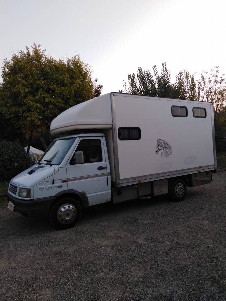 Kleine paardenvrachtwagen (B rijbewijs) Fiat  Iveco 1989 Tweedehands