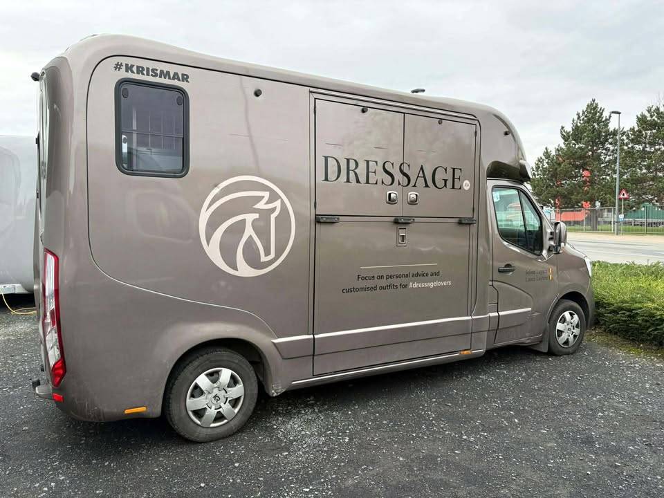 Kleine paardenvrachtwagen (B rijbewijs) Krismar  2020 Tweedehands