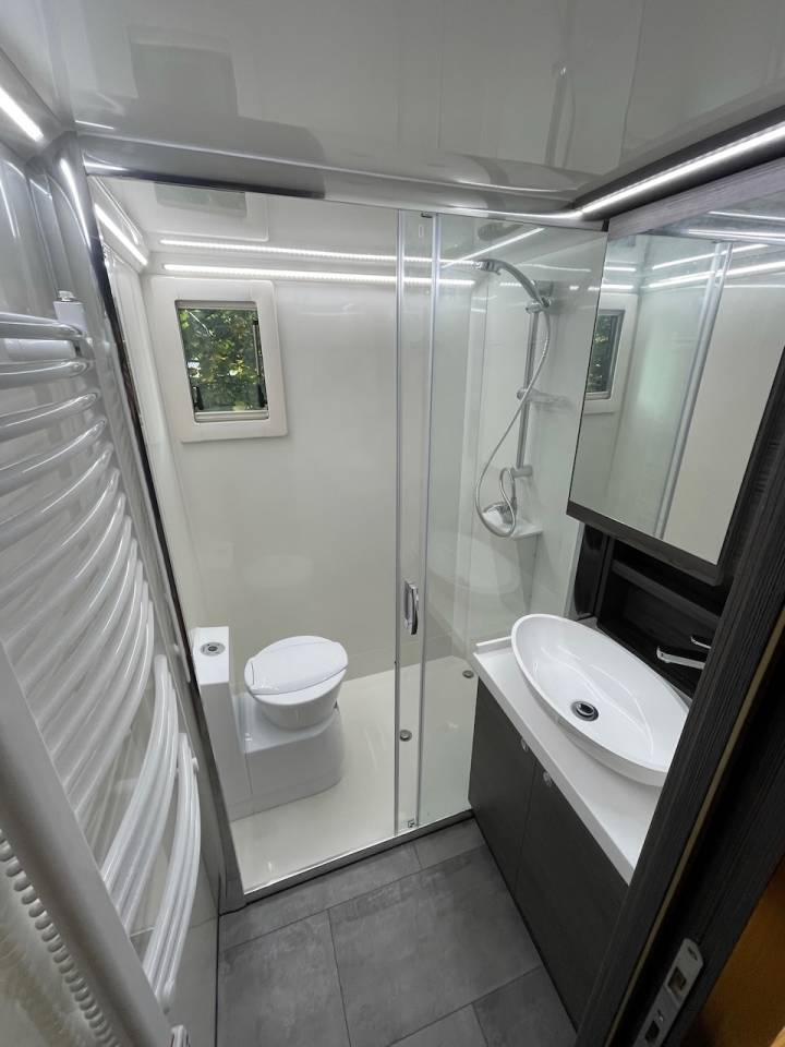 Zware paardenvrachtwagen (groot rijbewijs) Scania SCANIA 0 Tweedehands