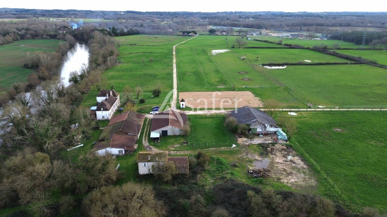 Hippisch vastgoed Koop Dordogne