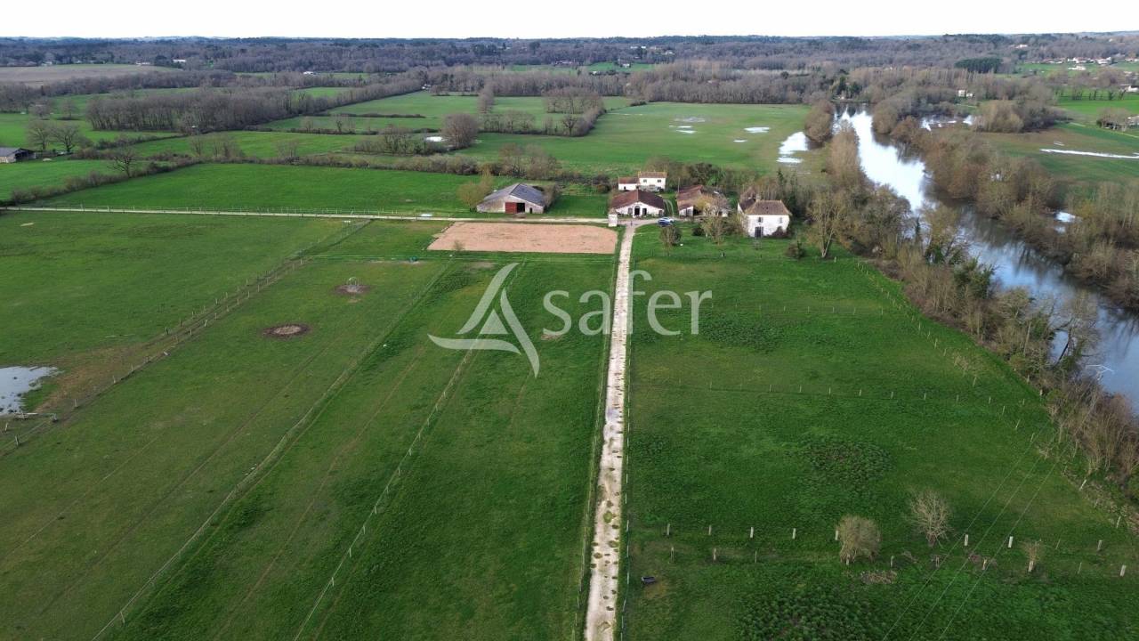 Hippisch vastgoed Koop Dordogne