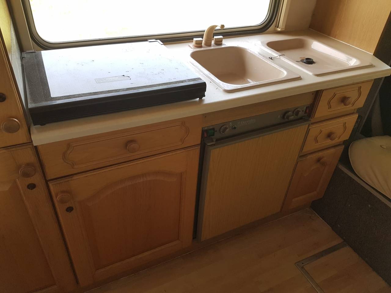 Zware paardenvrachtwagen (groot rijbewijs) Renault middlum 2006 Tweedehands