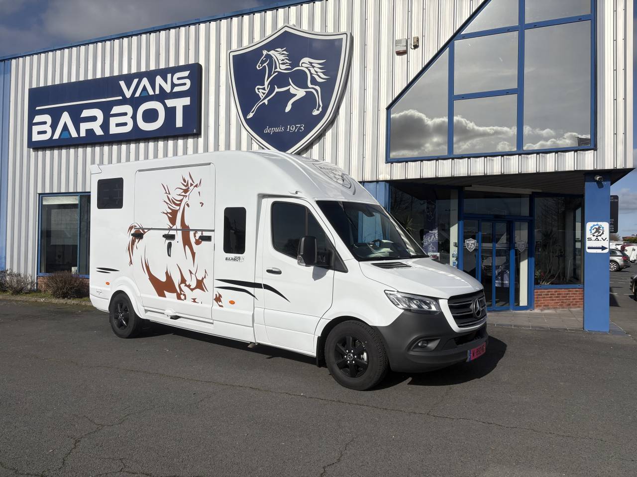 Kleine paardenvrachtwagen (B rijbewijs) Barbot Sprinter 2026 Nieuw