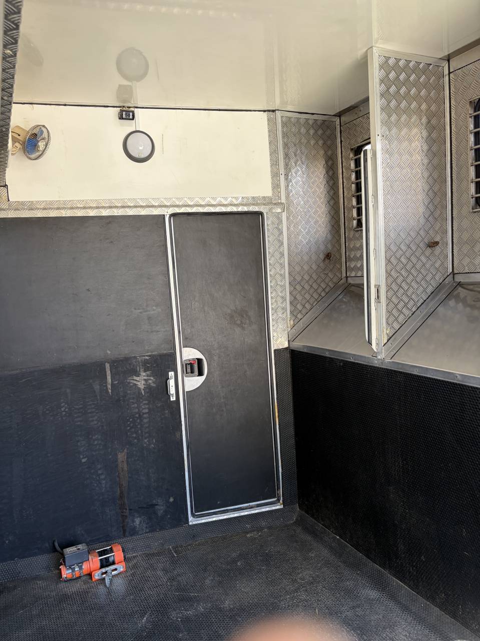 Zware paardenvrachtwagen (groot rijbewijs) Renault  2001 Tweedehands