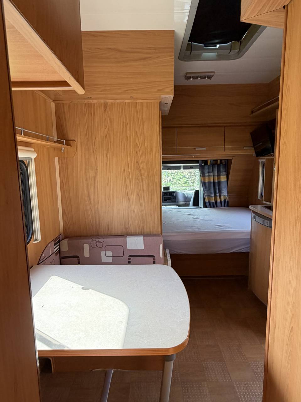 Zware paardenvrachtwagen (groot rijbewijs) Renault  2001 Tweedehands