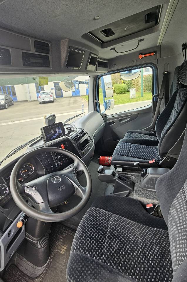 Zware paardenvrachtwagen (groot rijbewijs) Mercedes ATEGO 2013 Tweedehands