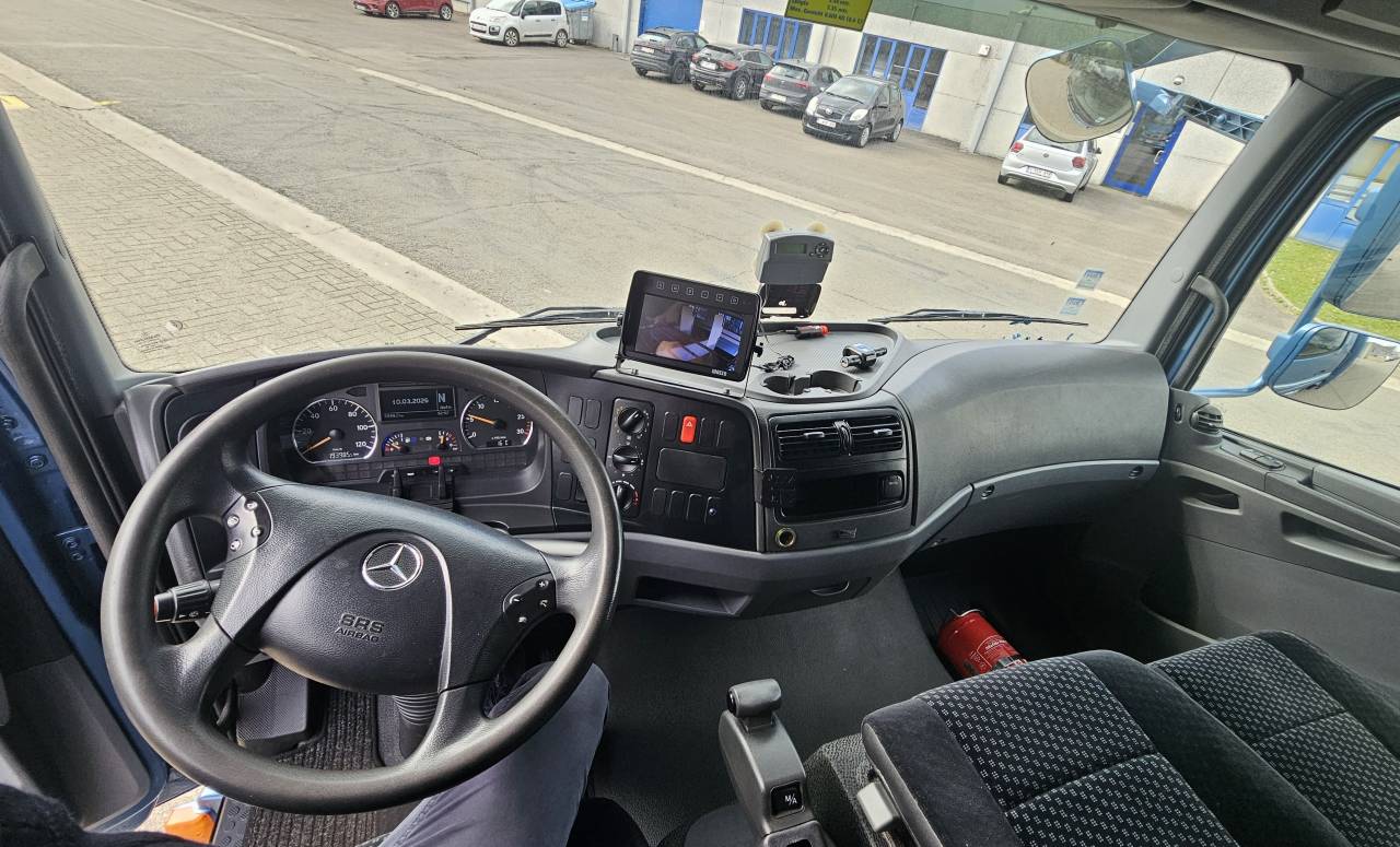 Zware paardenvrachtwagen (groot rijbewijs) Mercedes ATEGO 2013 Tweedehands