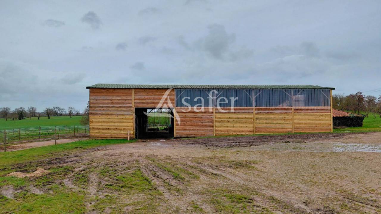 Hippisch vastgoed Koop Deux-S&egrave;vres