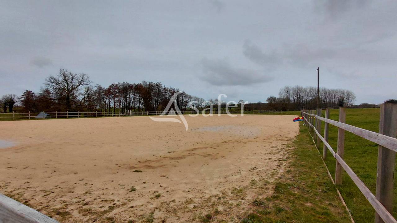 Hippisch vastgoed Koop Deux-S&egrave;vres