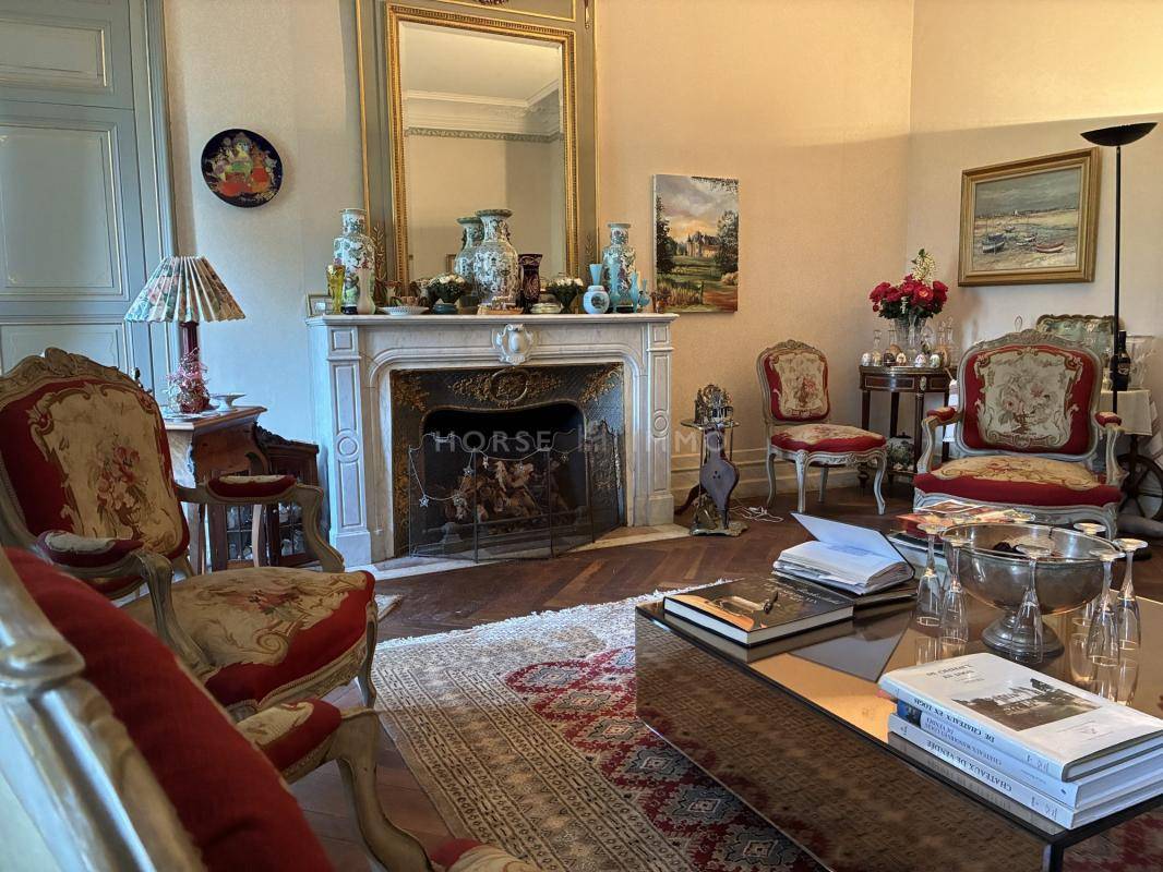 Mooi hippisch vastgoed Koop Vend&eacute;e