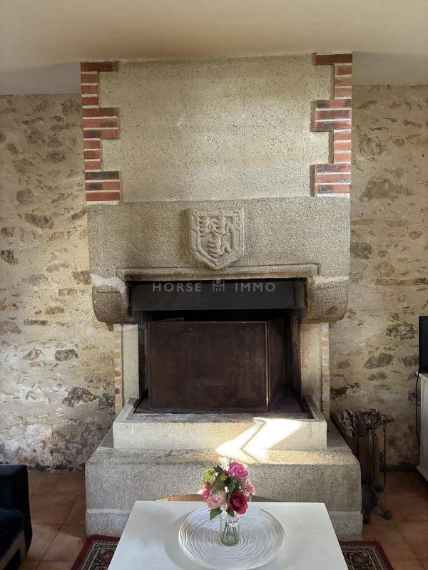 Mooi hippisch vastgoed Koop Vend&eacute;e