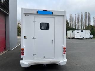 Kleine paardenvrachtwagen (B rijbewijs) Renault MASTER 2023 Nieuw