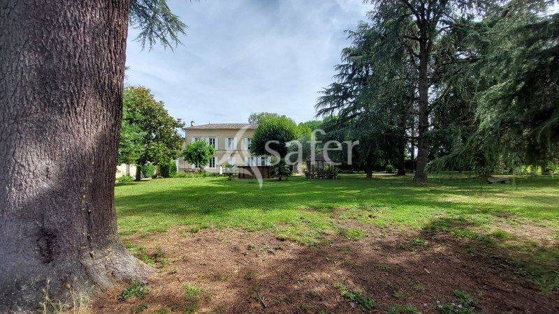 Ander plattelands vastgoed Koop Gironde