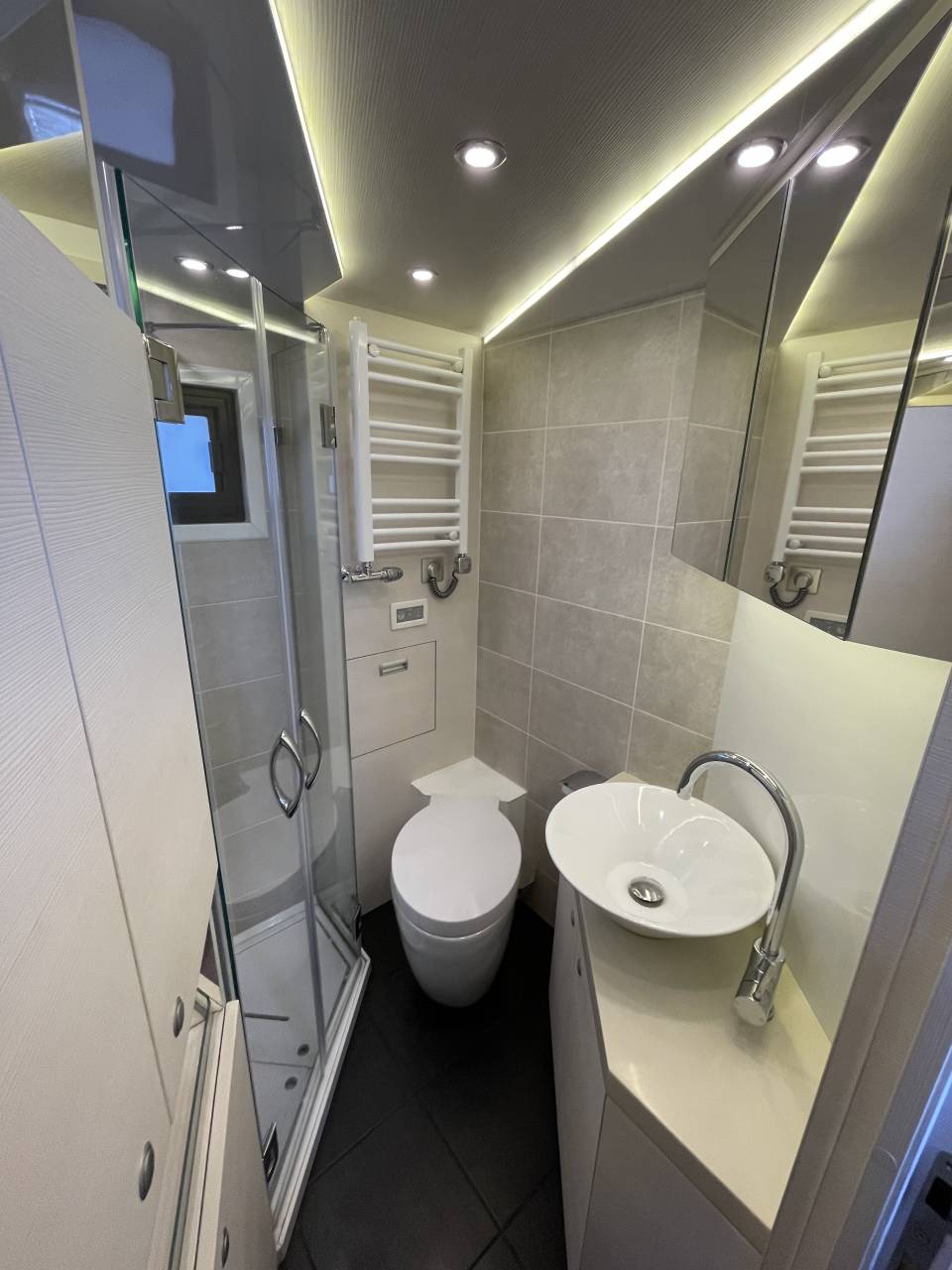 Zware paardenvrachtwagen (groot rijbewijs) STX FH540 2017 Tweedehands